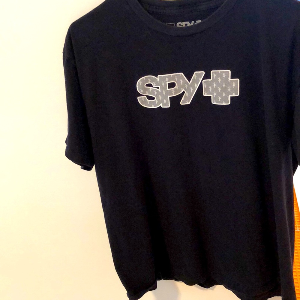 Spy Tee large